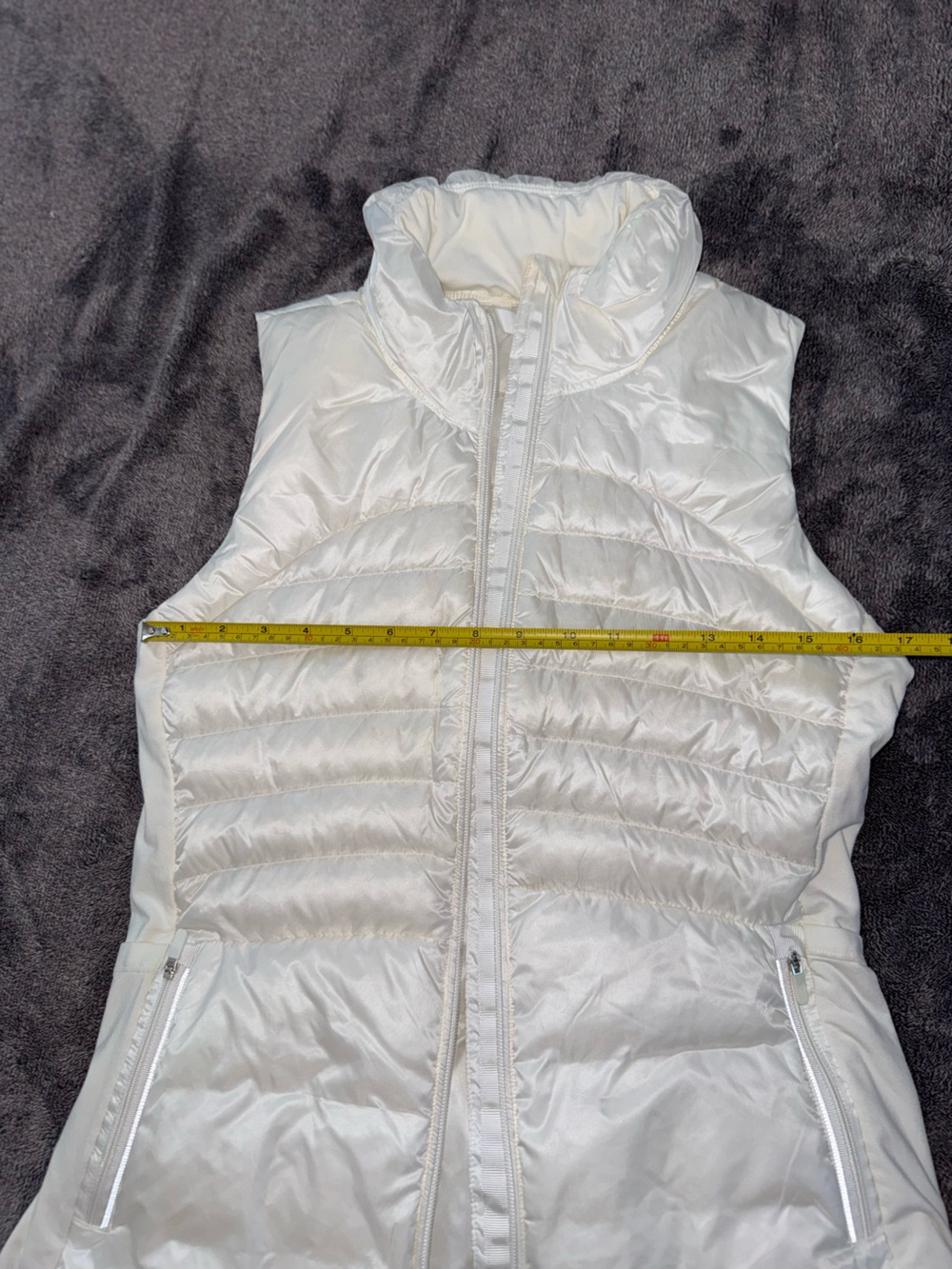 Lululemon Down For A Run goose down quilted vest size 10 - Picture 9 of 9